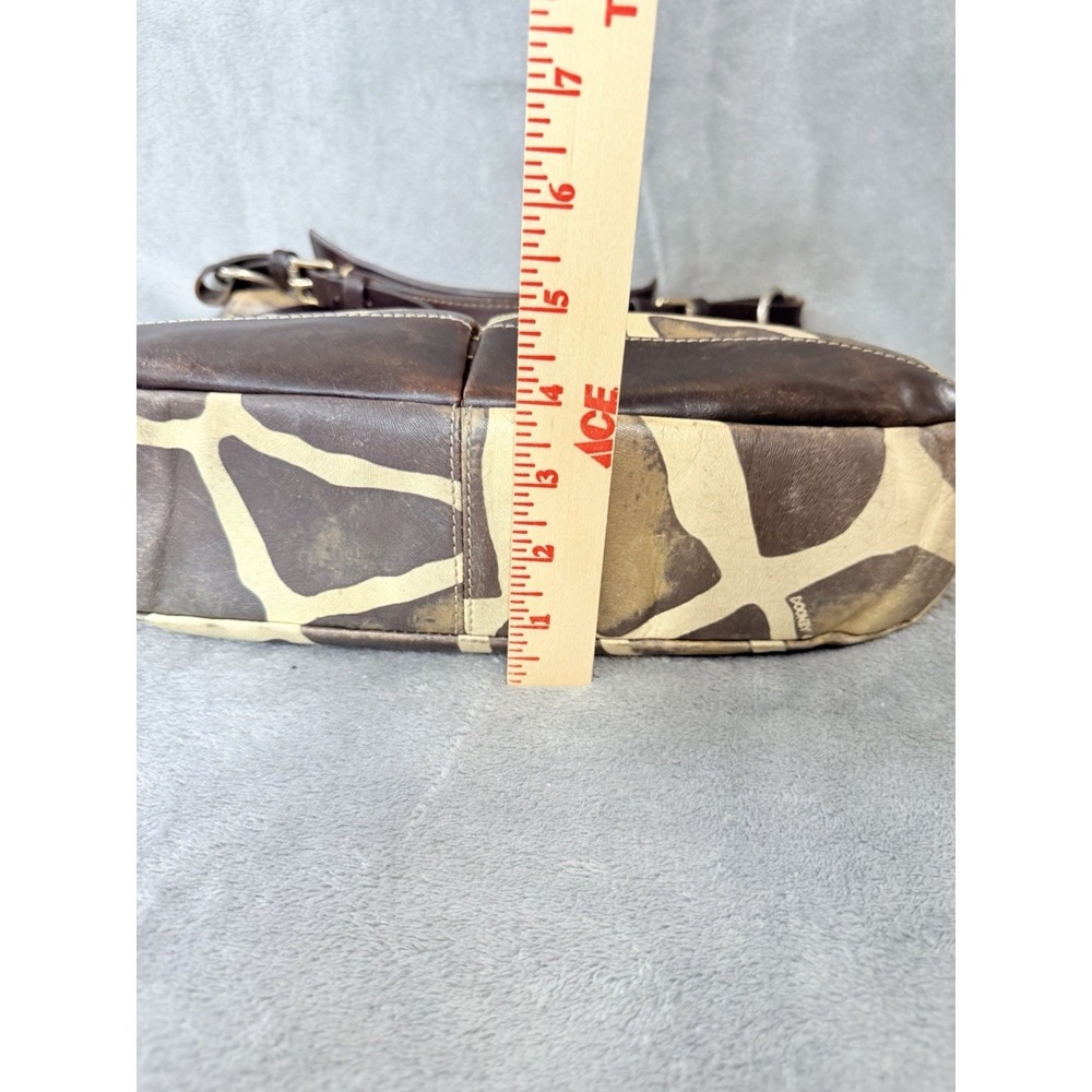 Dooney & Bourke Giraffe Print Leather Trim Hobo Shoulder Bag Zipper Earthy Boho - Picture 4 of 9